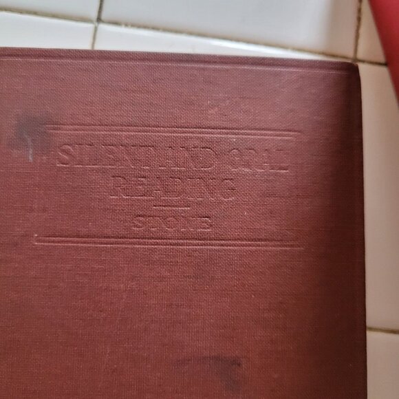 6 Red Vintage Book Set Lot Staging Decor Retro Prop Shelf Mantle Centerpiece - Picture 9 of 9